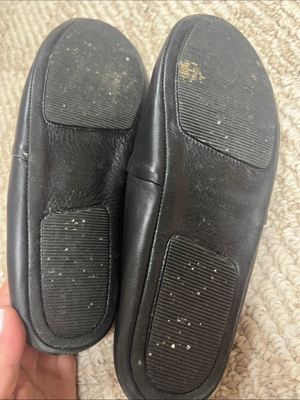 NewBark Black Leather Slip-On Loafers - Picture 2 of 3